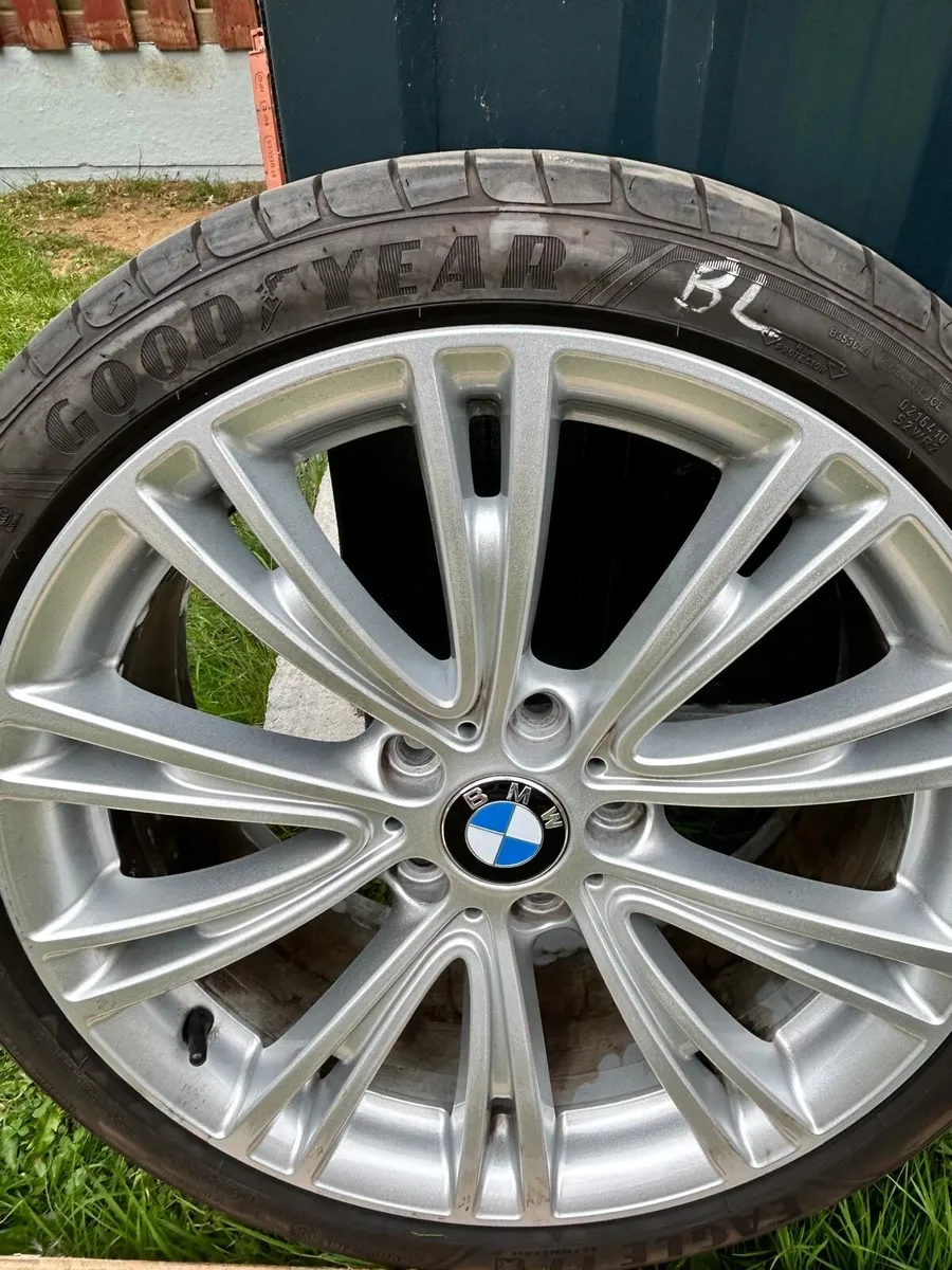 BMW alloys 19” with tyres - Image 3