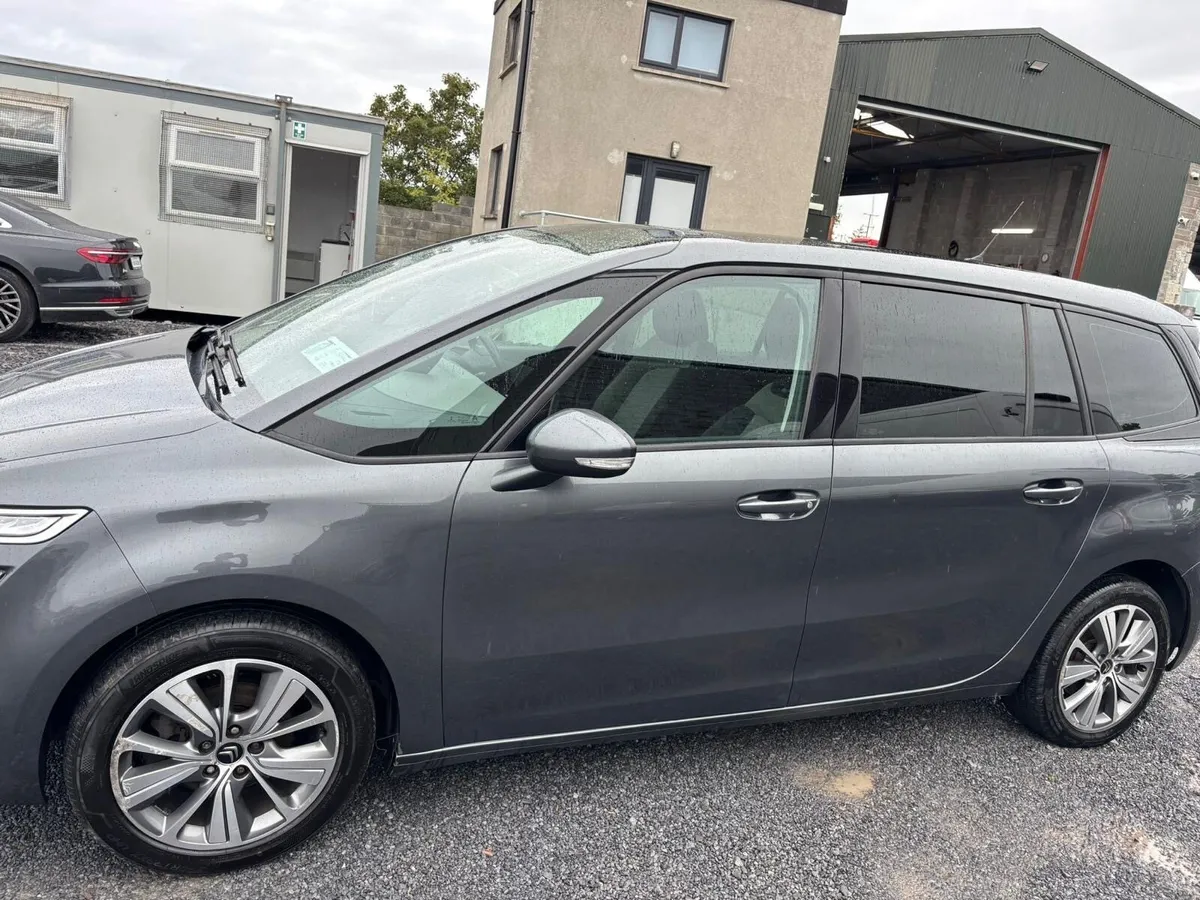 161 CITROEN PICASSO 7 SEATS - Image 2