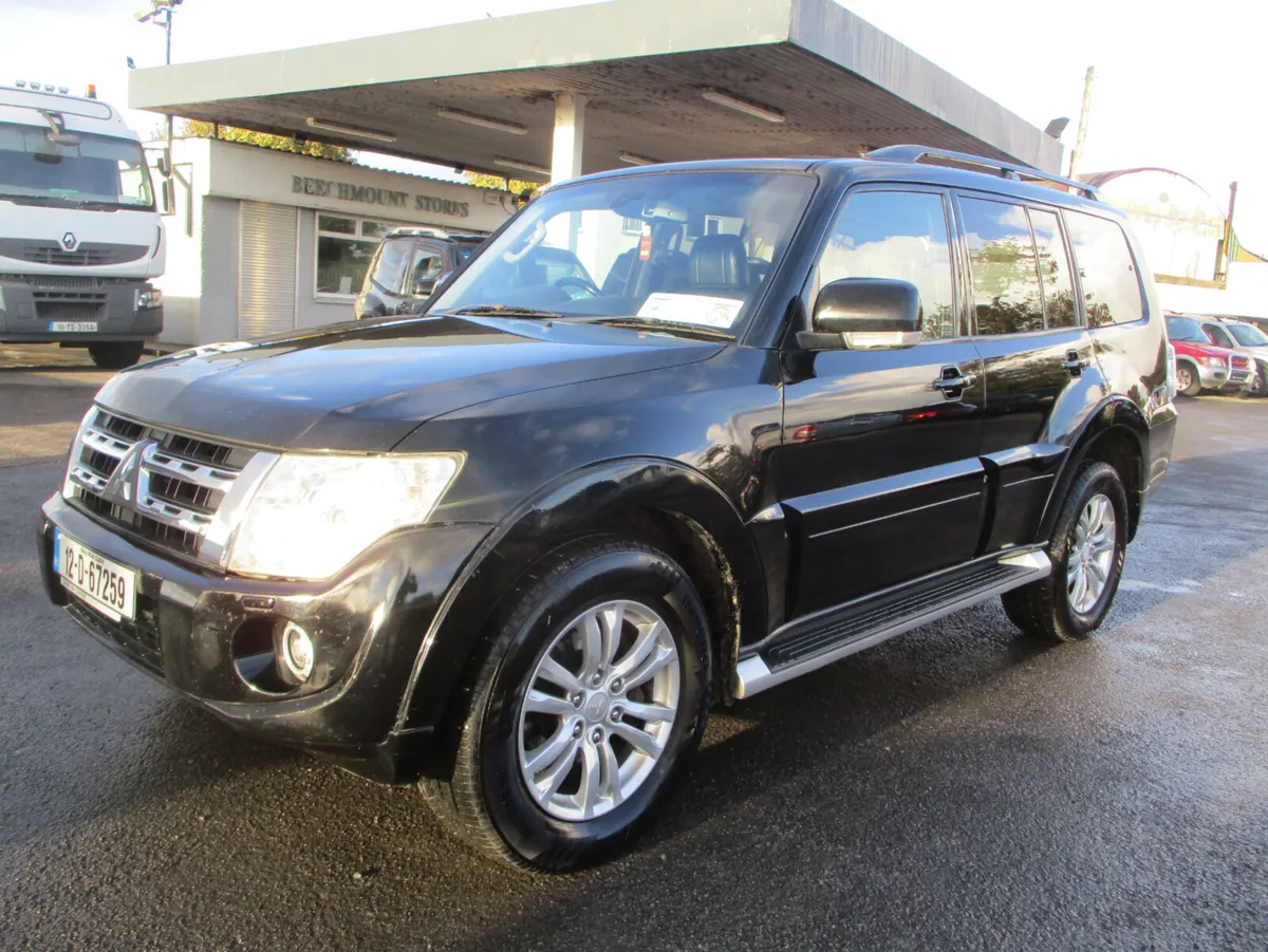 Mitsubishi Pajero 3.2 DID LWB COMM AUTO - Image 4