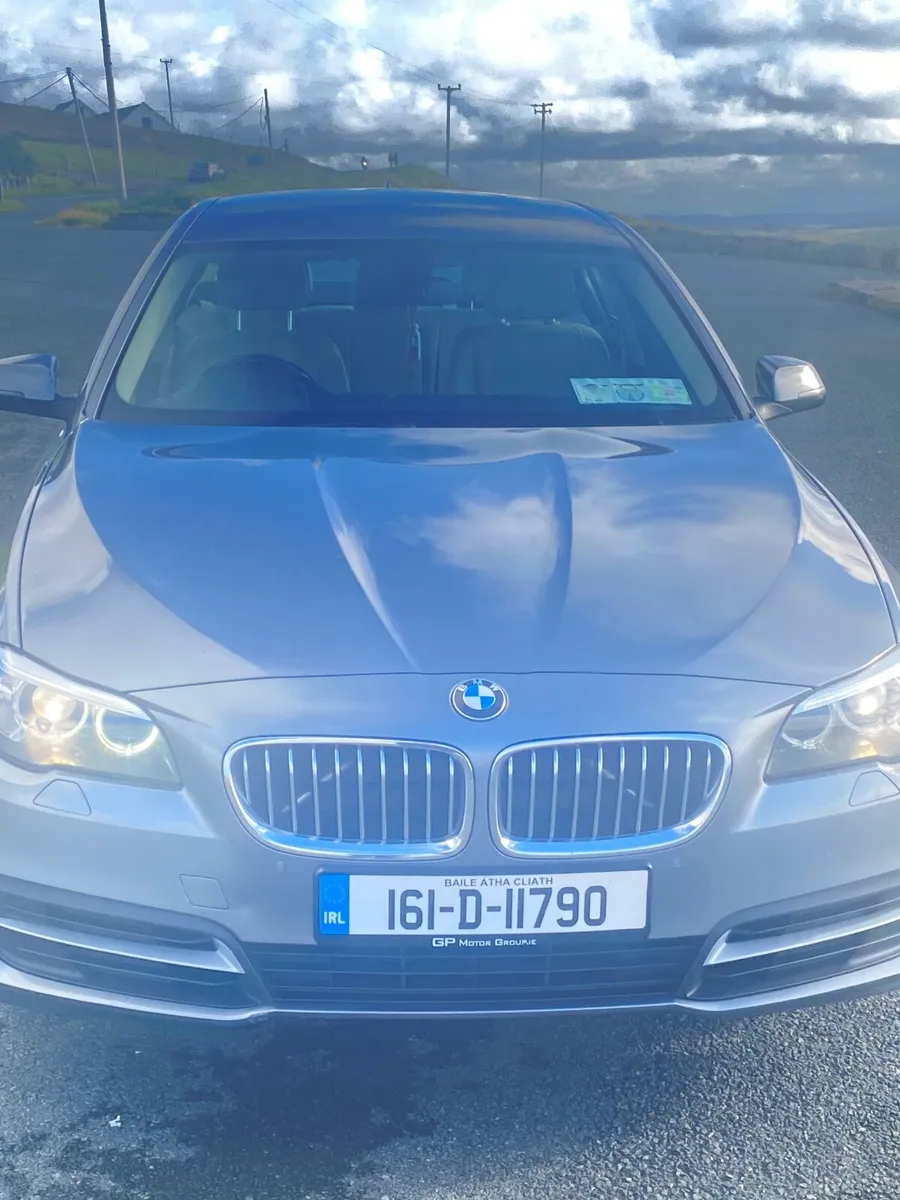 BMW 5-Series 2016 - Image 1