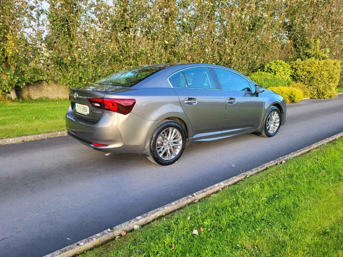 TOYOTA AVENSIS D4D LOW KMS. - Image 3