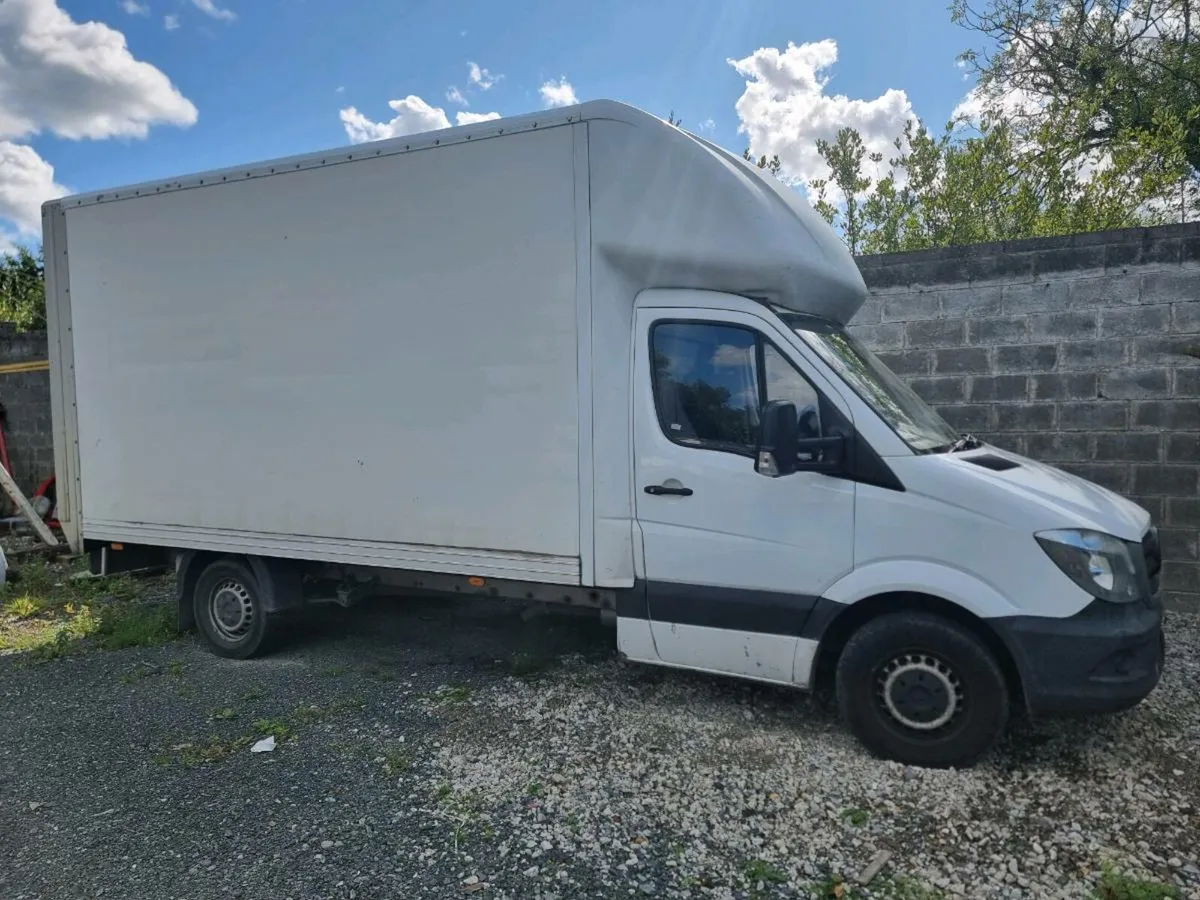 Mercedes Sprinter Luton - Image 1