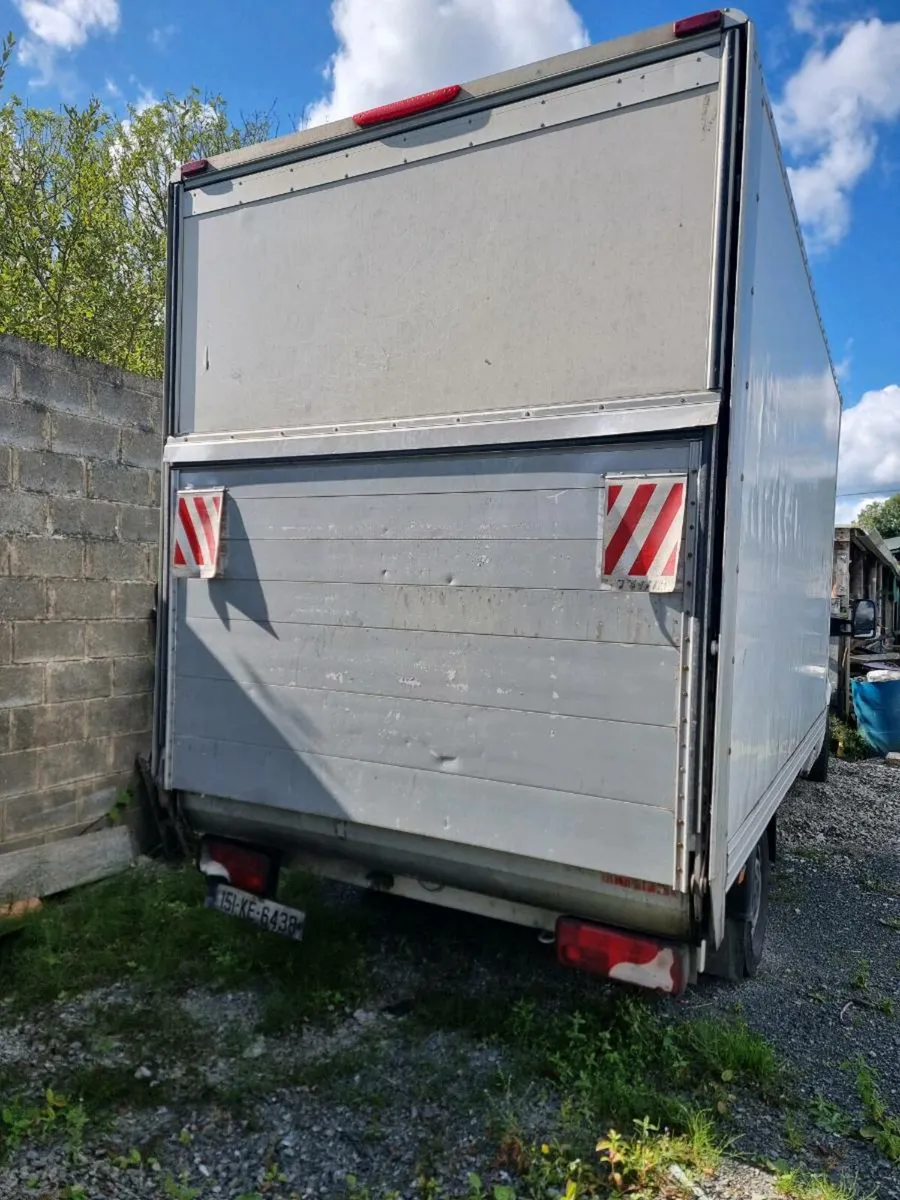 Mercedes Sprinter Luton - Image 3