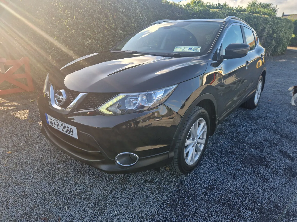 Nissan Qashqai SV 1.2 PETROL 2016 - Image 2