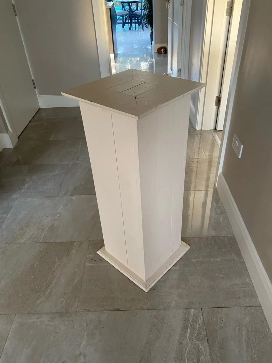 Plinth - Image 1