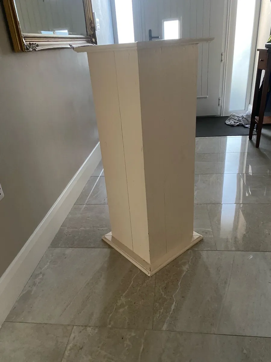 Plinth - Image 2