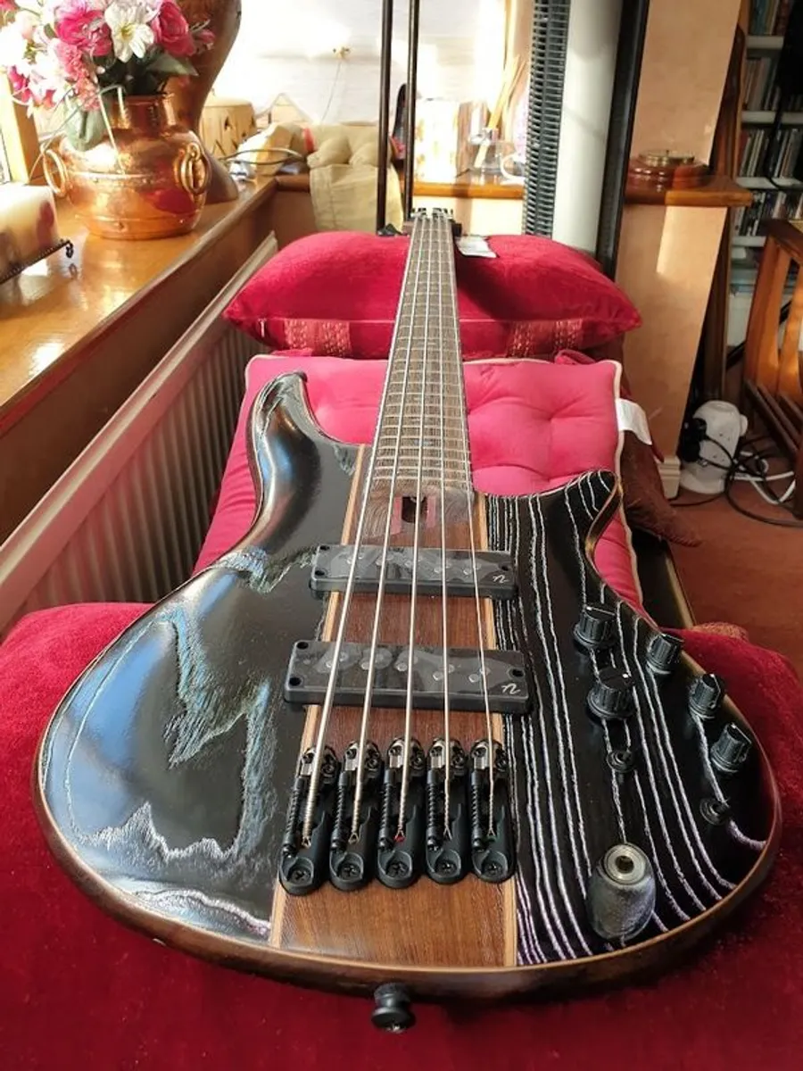 Ibanez SR1305SB-MGL Premium Soundgear (2024) - Image 2