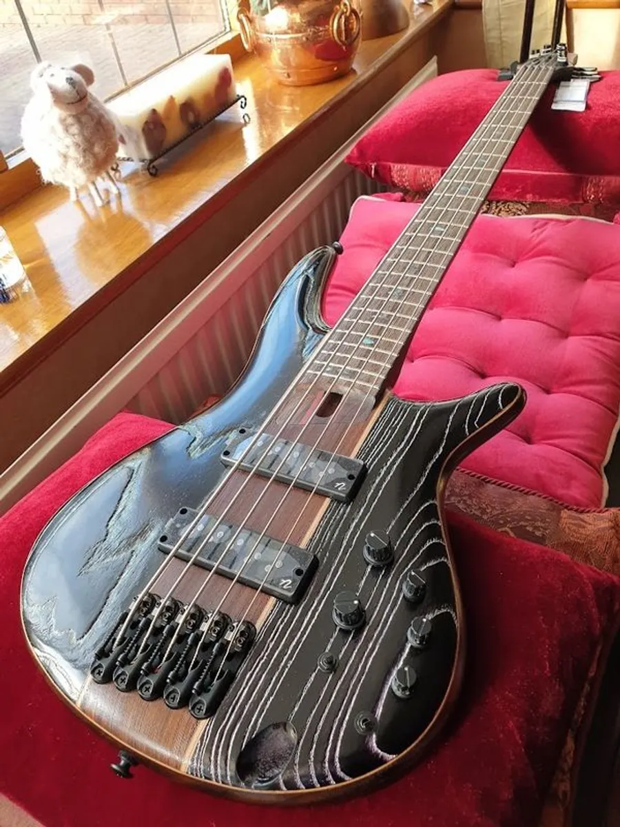 Ibanez SR1305SB-MGL Premium Soundgear (2024) - Image 3
