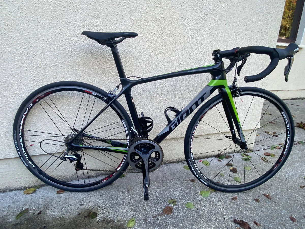 Giant Racing Bike - Image 3