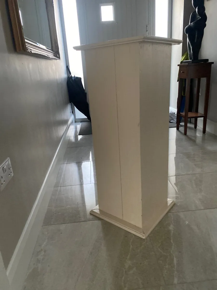 Plinth - Image 4