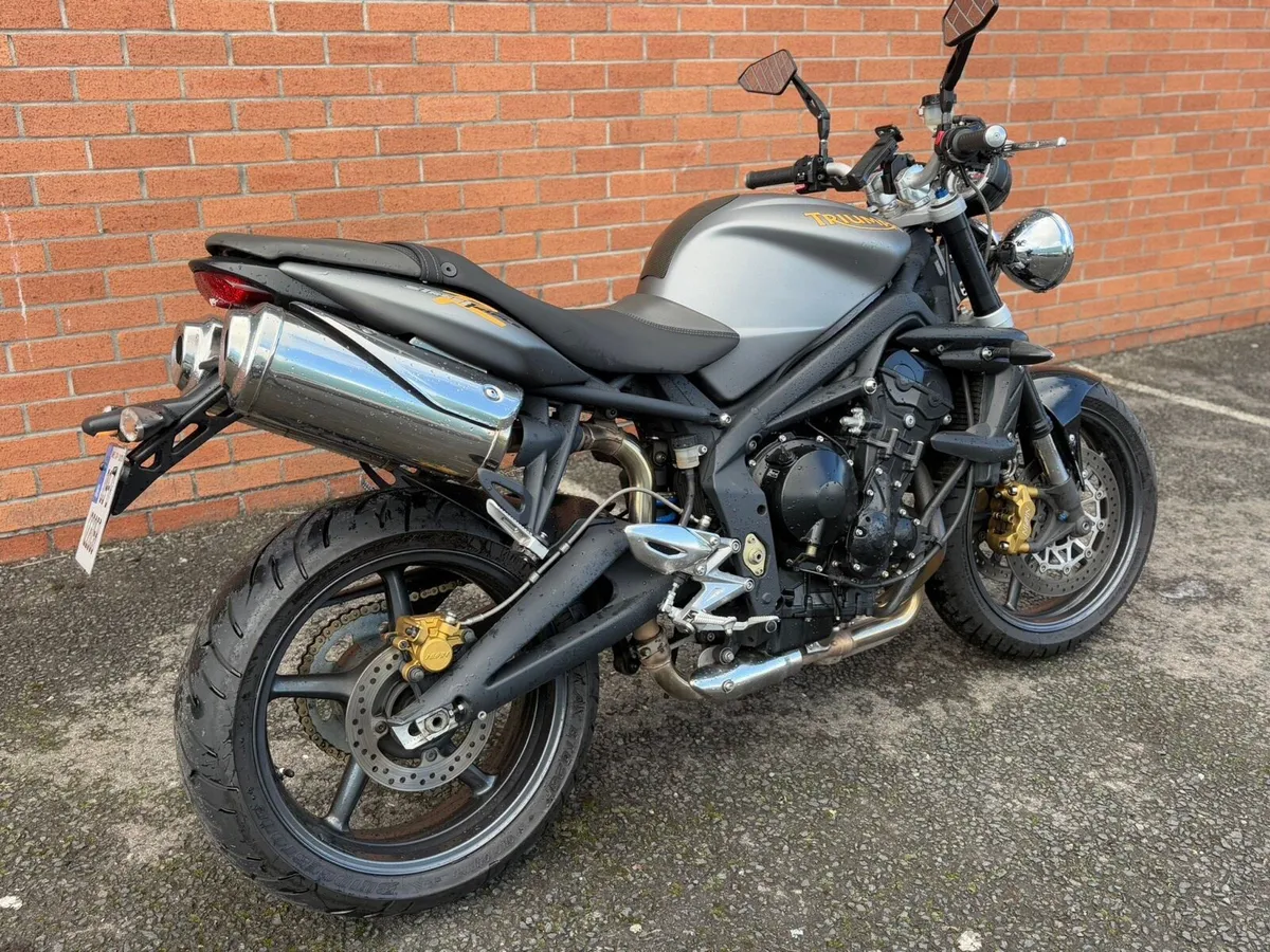 2009 TRIUMPH STREETRIPLE 675 R - Image 3