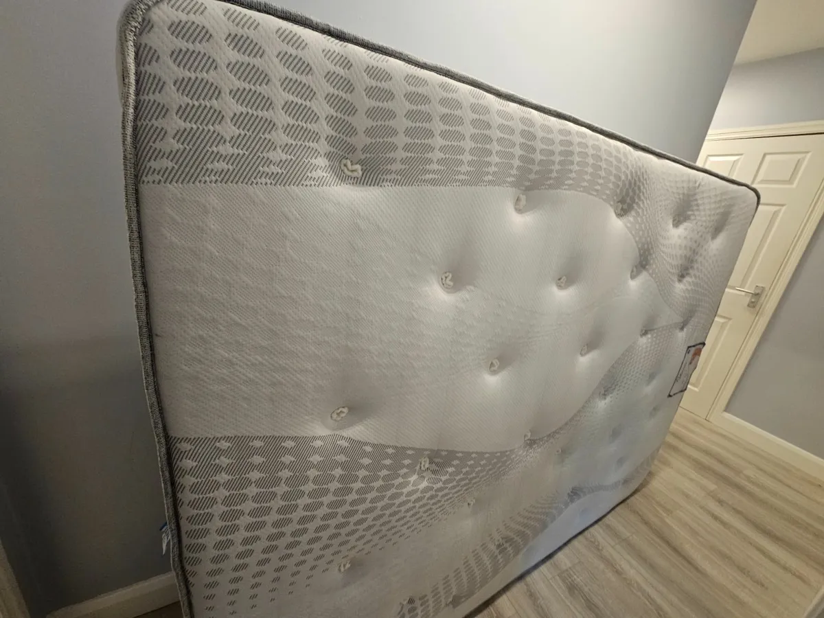 King size mattress - Image 1
