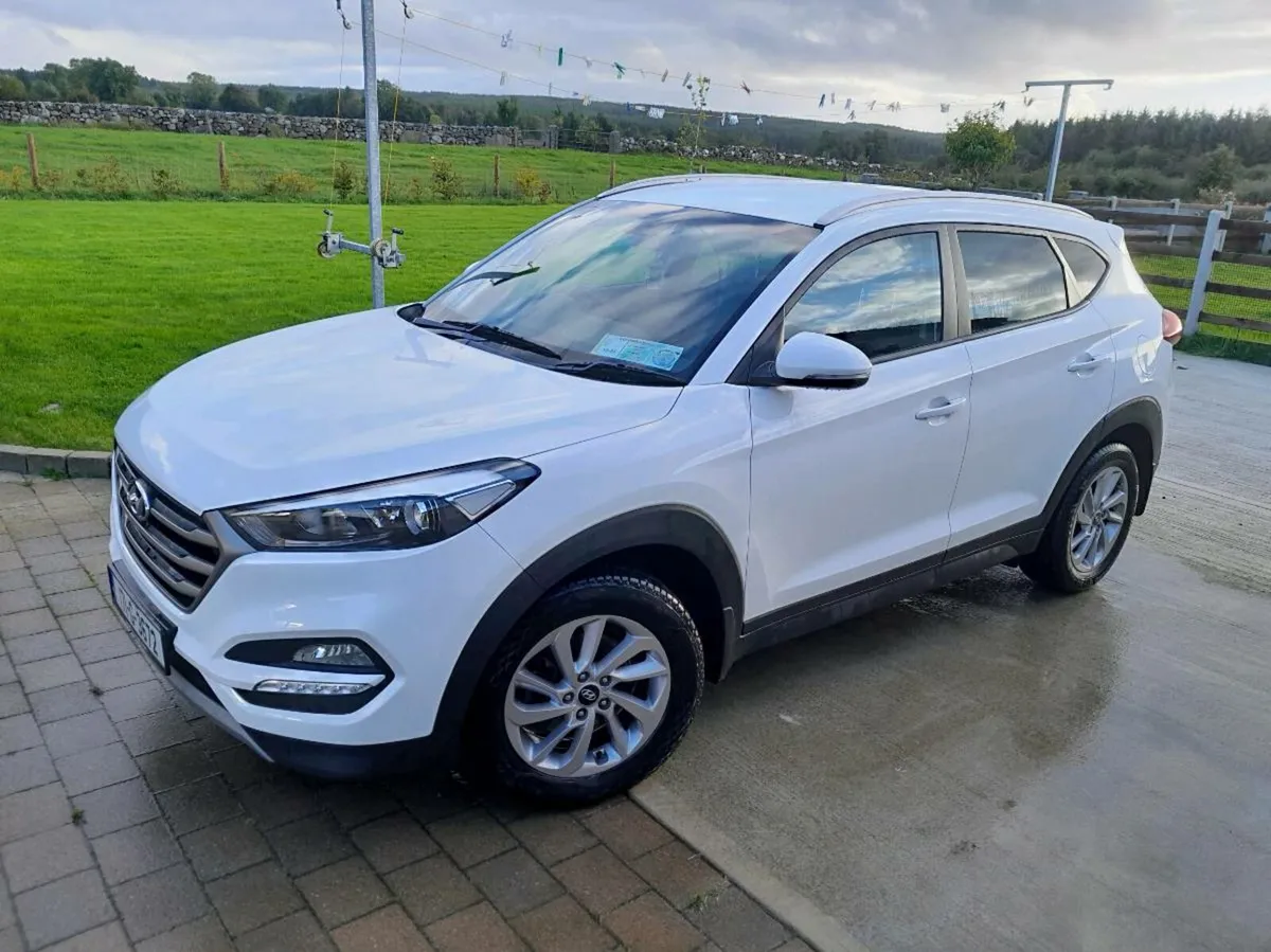 Hyundai Tucson. - Image 2