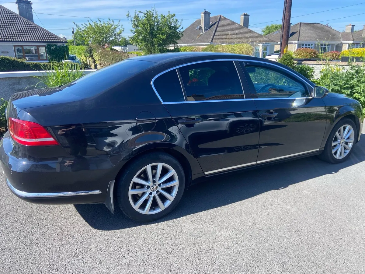 141 Volkswagen Passat 1.6 TDI Highline - Image 3