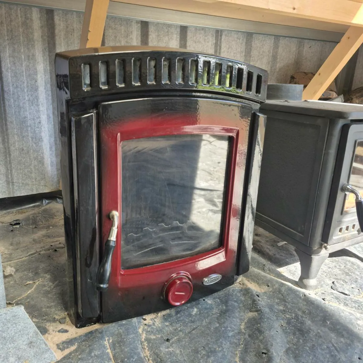Stove - Image 1