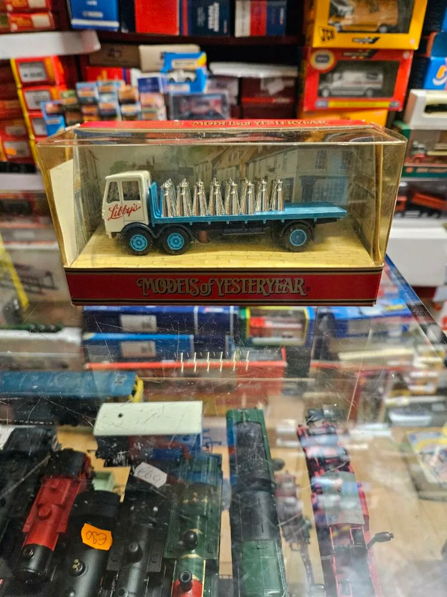 Matchbox Yesteryear Libbys Milk Truck - Image 1