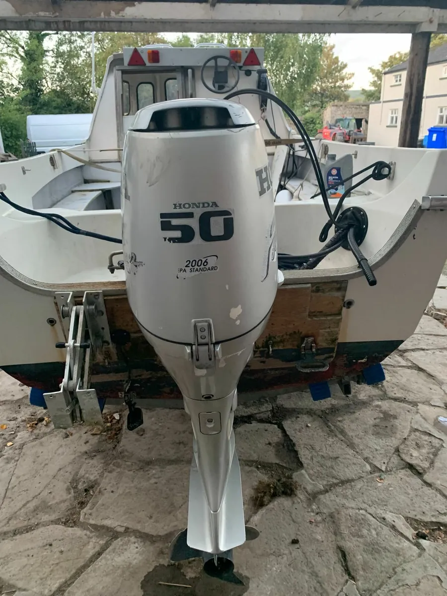 Honda outboard engine 50HP - Image 1