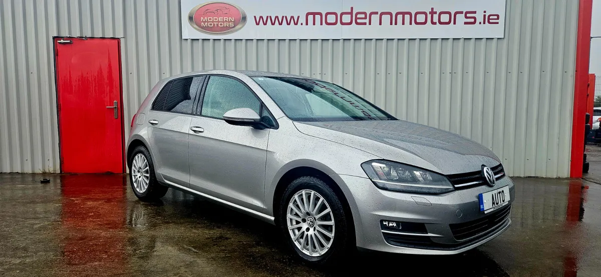 Volkswagen Golf auto 1.2 dsg comfortline low kms - Image 3
