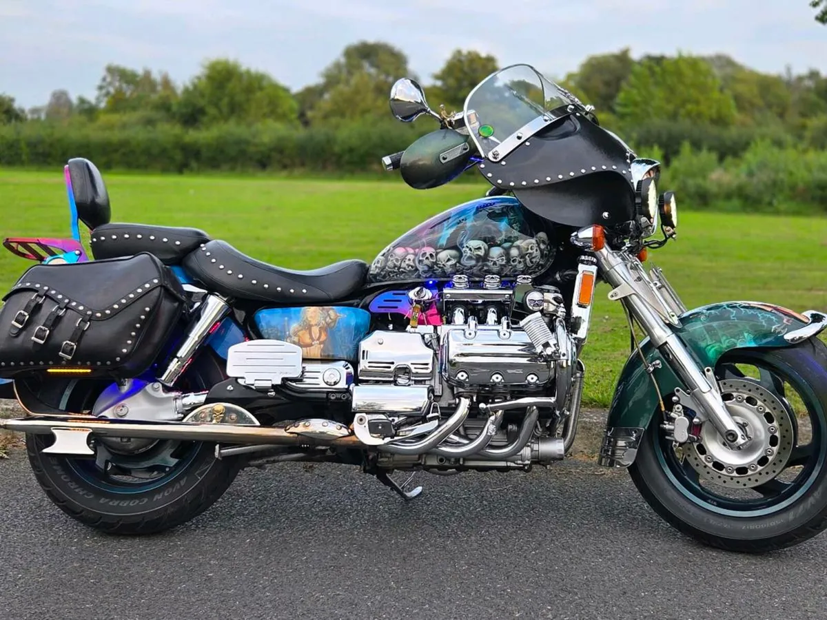 Honda Valkyrie 1500 F6C Custom - Image 2