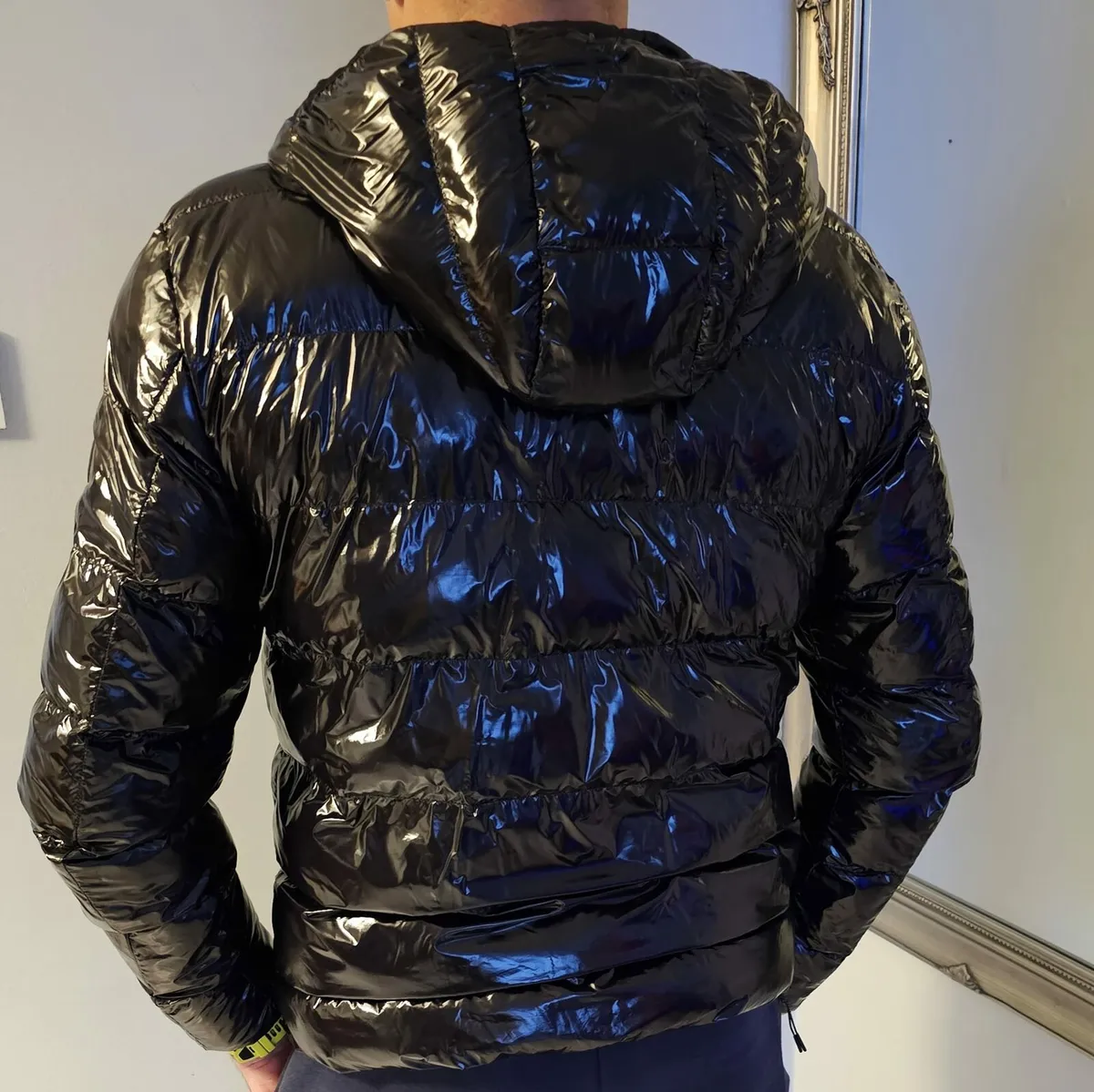 Emporio Armani winter jacket - Image 3