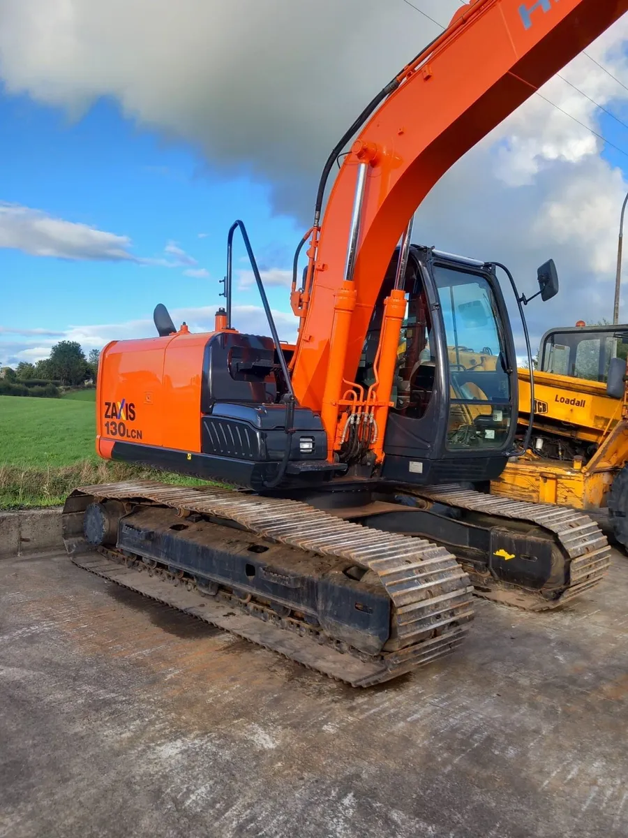 Hitachi Zaxis 130-5 - Image 1