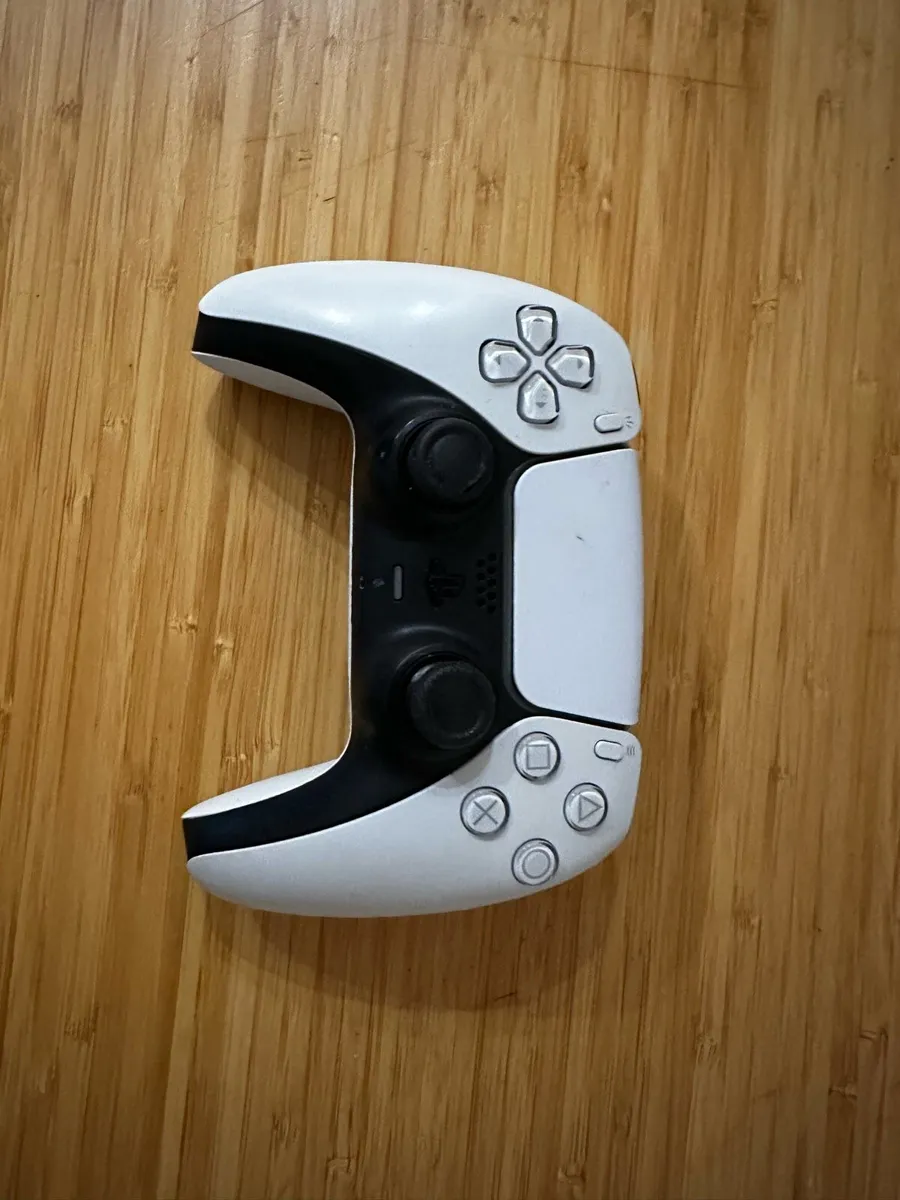 PlayStation 5 - Image 4