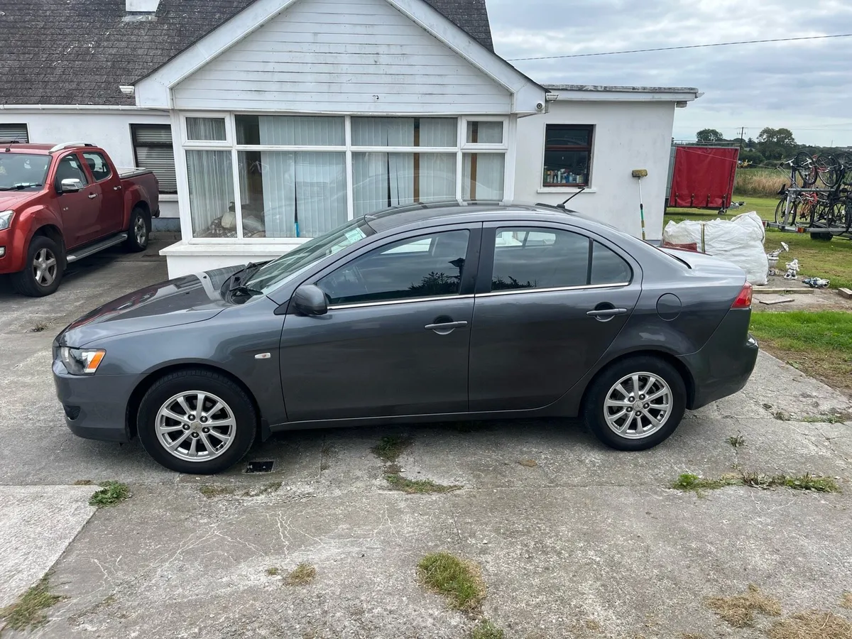 Mitsubishi Lancer - Image 2