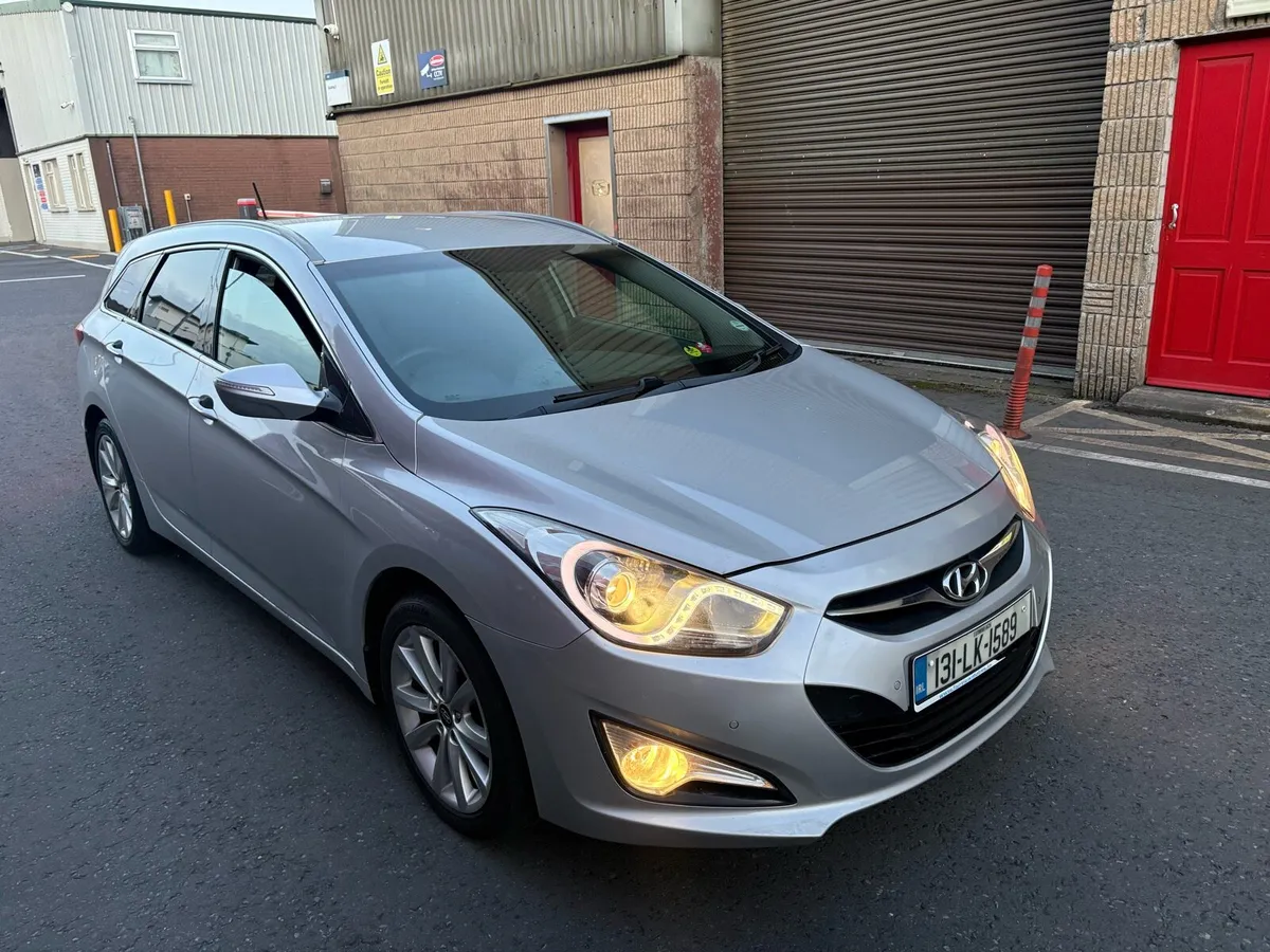 2013 HYUNDAI I40 NEW NCT TODAY 7-26 MINT !! - Image 2