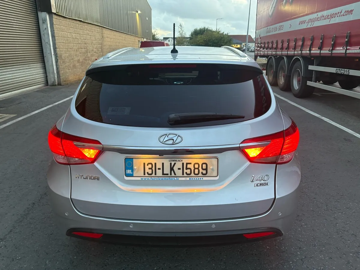 2013 HYUNDAI I40 NEW NCT TODAY 7-26 MINT !! - Image 4