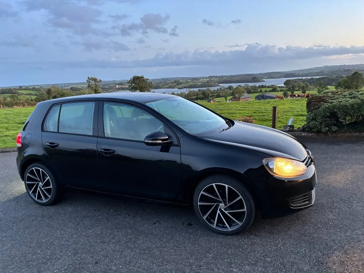 Golf - Image 2