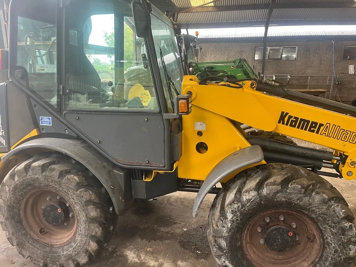 Kramer loading shovel - Image 3