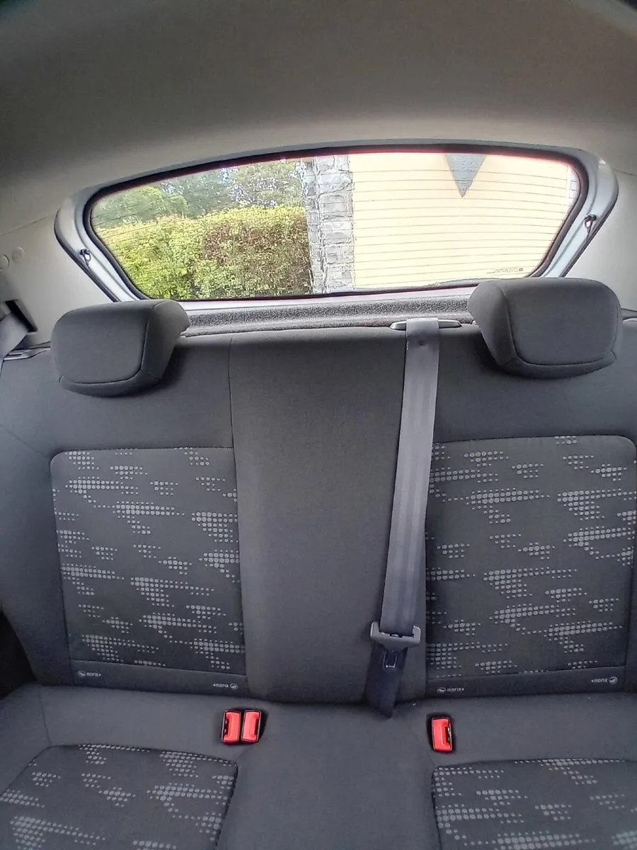 Vauxhall Corsa 2014 - Image 3