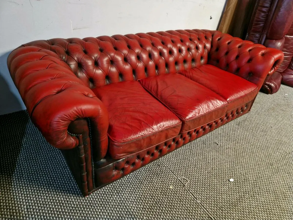 Chesterfield - Image 3