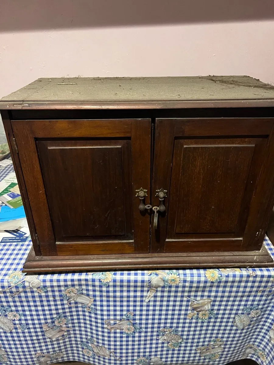 Vintage BBC cabinet - Image 2