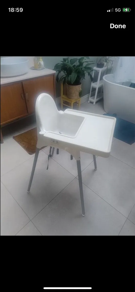2 kids feeding chair - Image 1