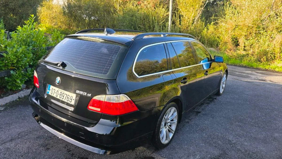 BMW 520d Estate Automatic - Image 3