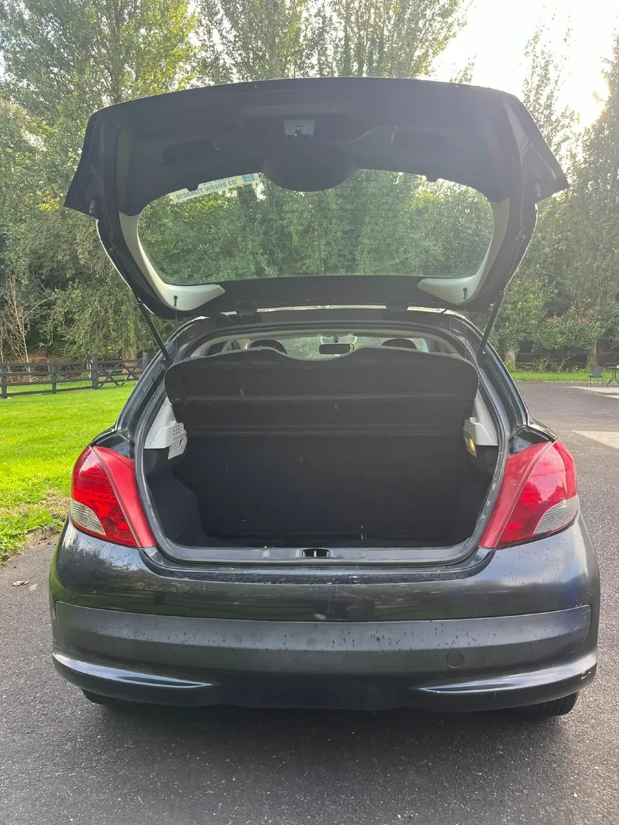 Peugeot 207 2012 - Image 3