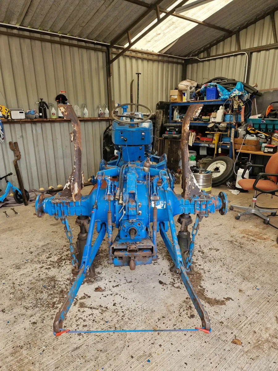 Tractors - Image 3