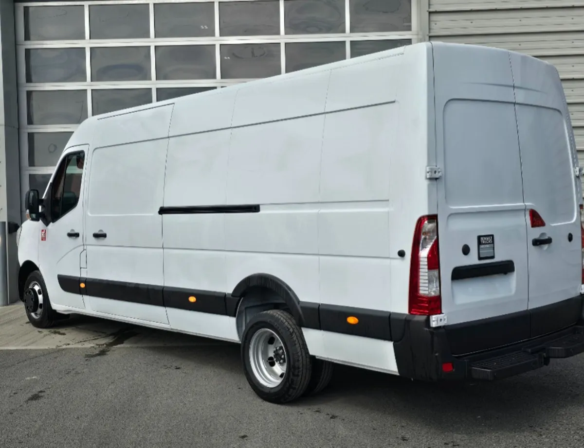 Renault Master L4H2 RTWD - Image 4