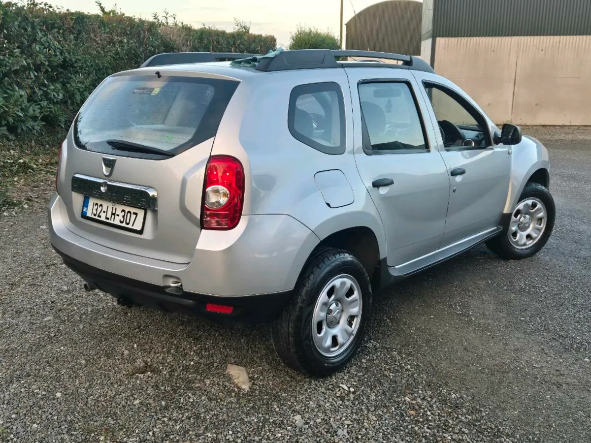 Dacia Duster low km full history - Image 3