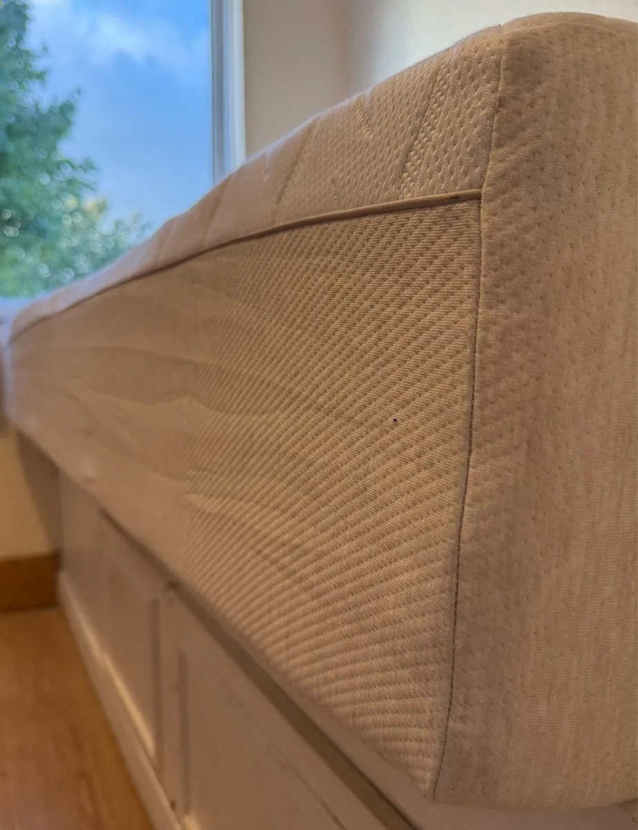 JYSK single foam mattress and accessories - Image 2