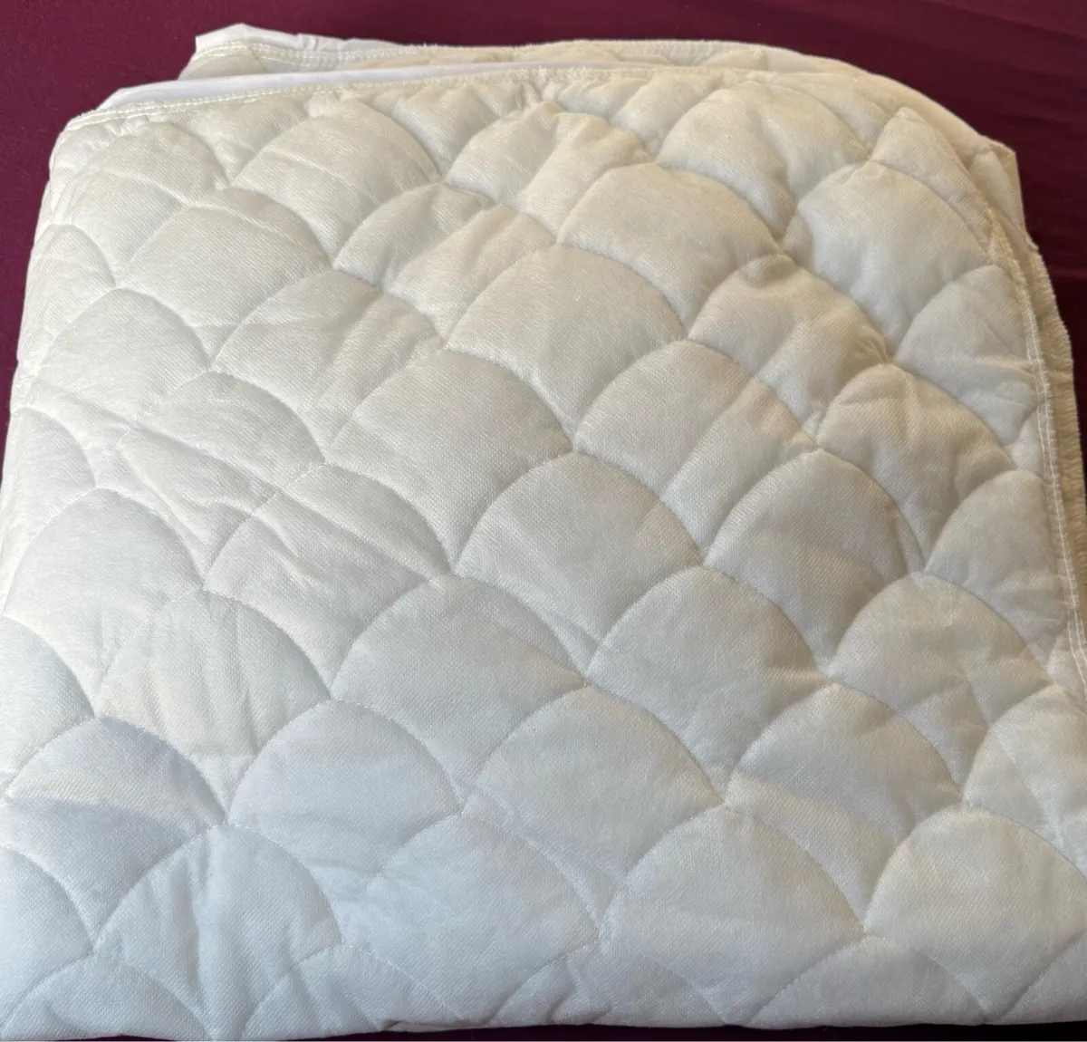 JYSK single foam mattress and accessories - Image 4