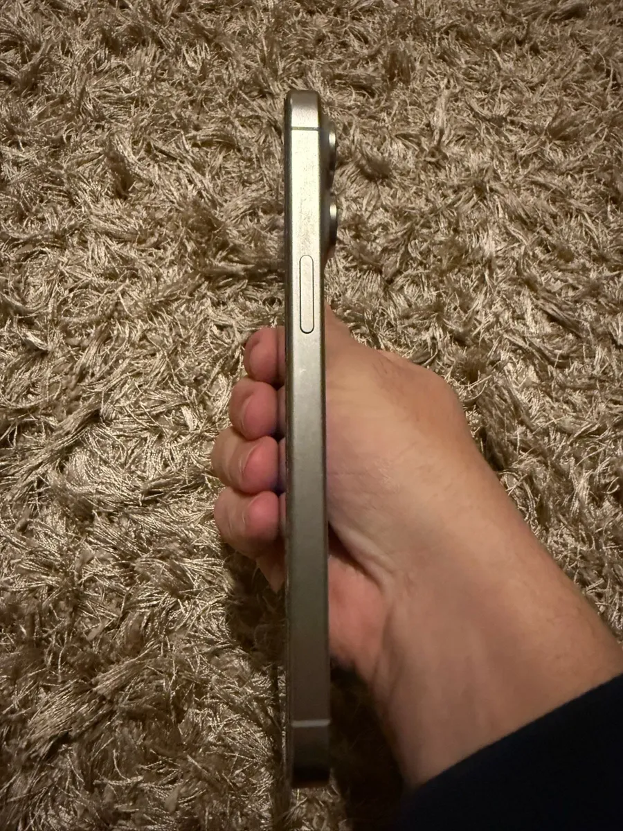 Iphone 15 pro max - Image 4