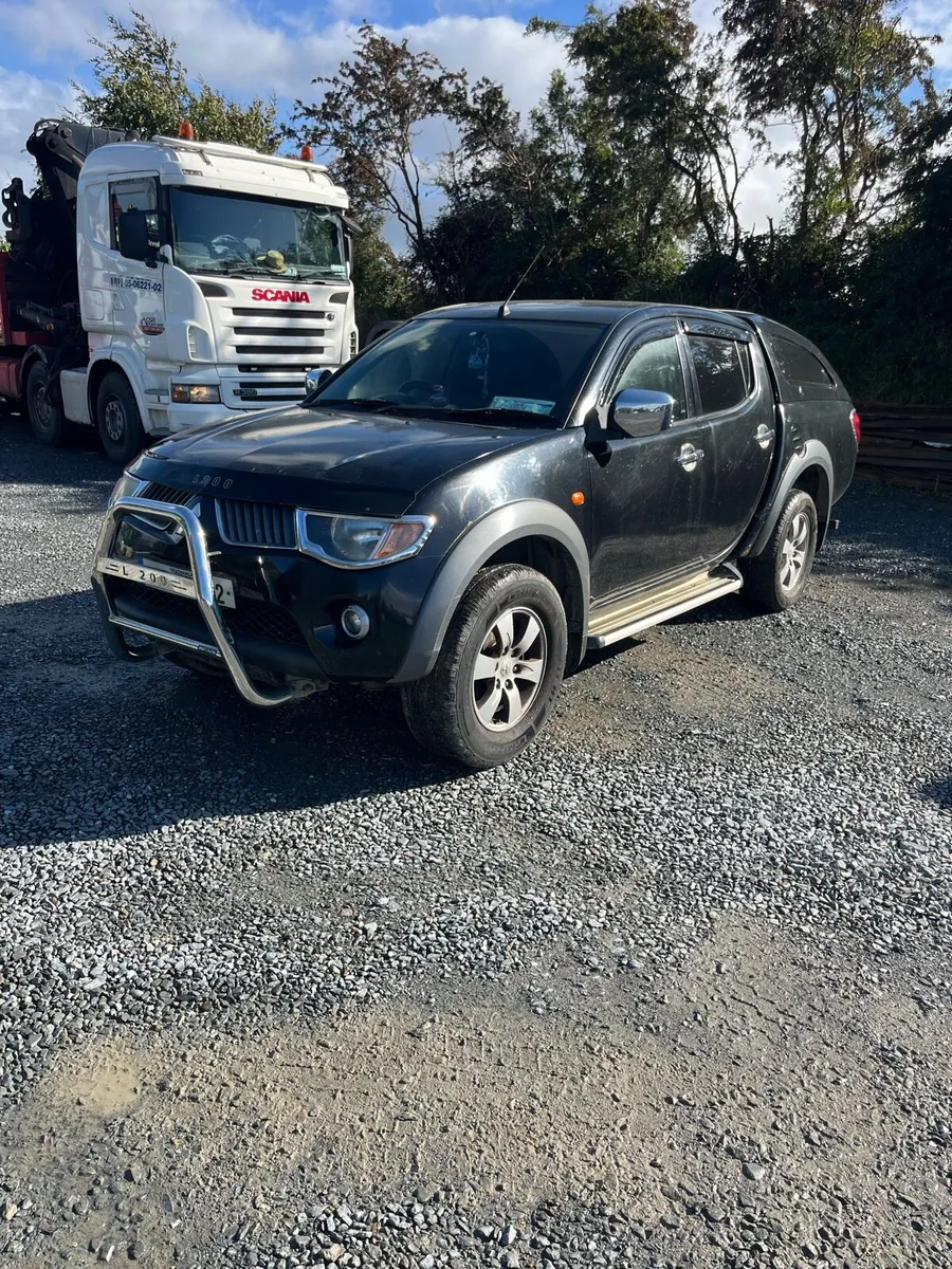 Mitsubishi L200 - Image 1