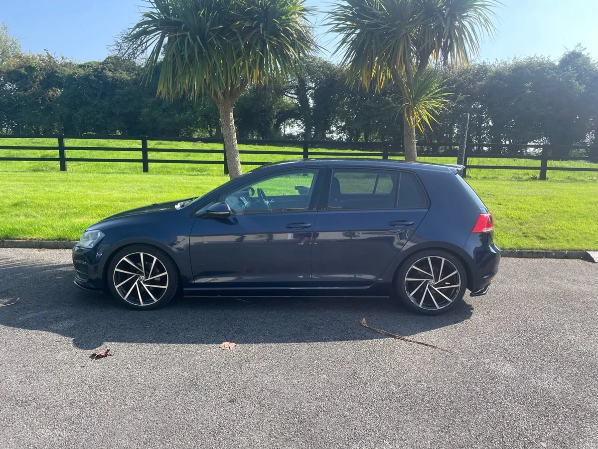 2013 Volkswagen Golf mk7 SE 2.0 TDI Bluemotion - Image 3