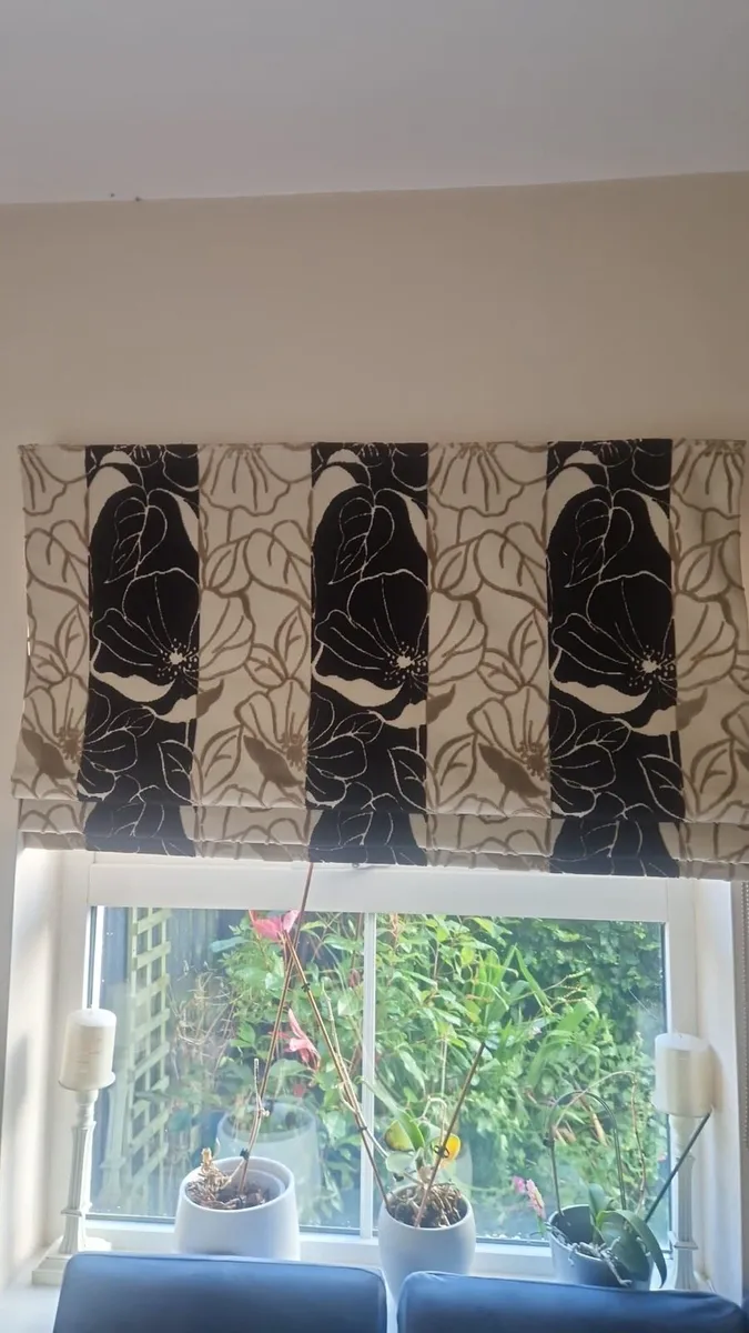 Handmade Roman Blind - Image 1