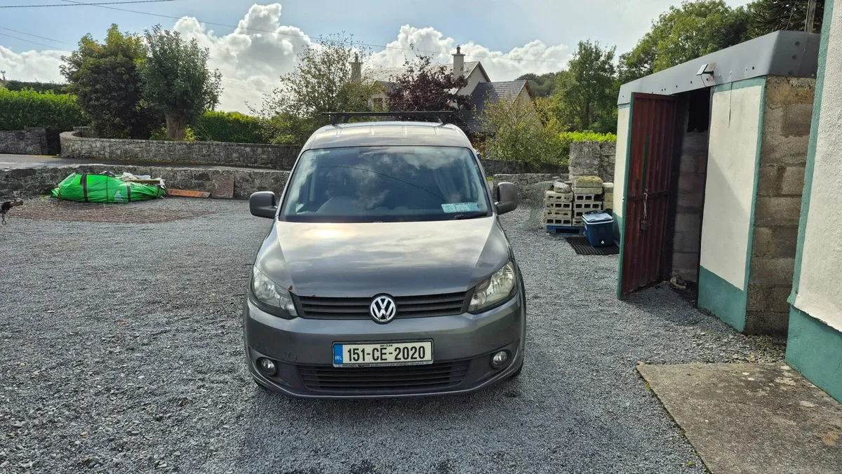 VW Caddy 2015 Trendline 102HP FSH 1owner ONO - Image 2