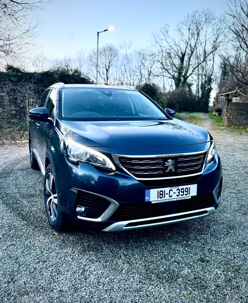 Peugot 5008 - Image 1