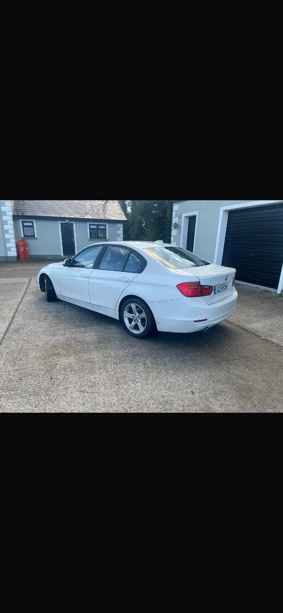BMW 3-Series 2013 - Image 3