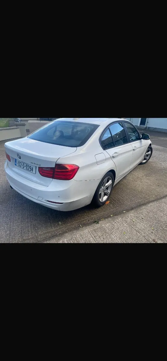 BMW 3-Series 2013 - Image 4